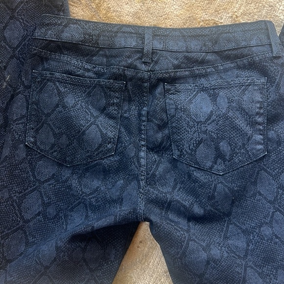 NYDJ ladies navy and black snake print pattern pants 12P. Perfect condition - Picture 13 of 13